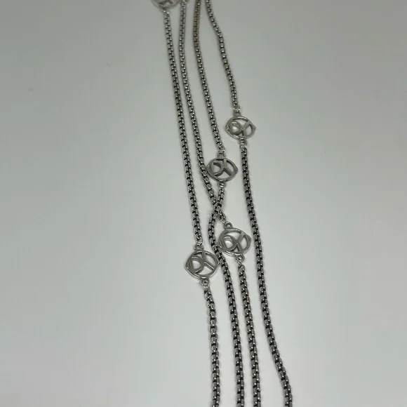 David Yurman Station Logo Box Chain Necklace - Picture 4 of 8